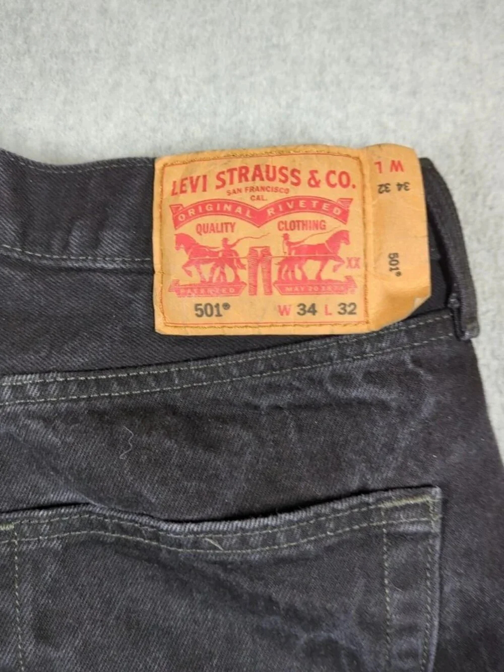 Levis 501 Jeans Men 34x32 (Fit 34x31) Black Original Fit Straight Leg Button Fly